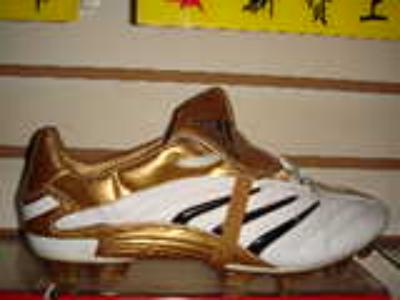 Adidas football shoes-2